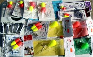 A Ready-To-Fish Selection of Surf rigs, Swivels and Weights